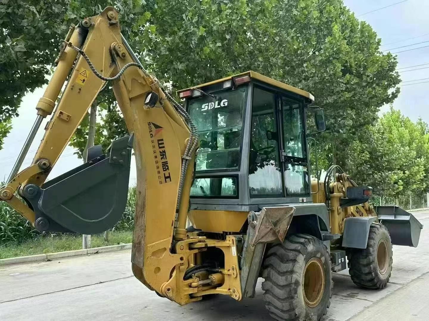 SGB680 Backhoe Loader SDLG